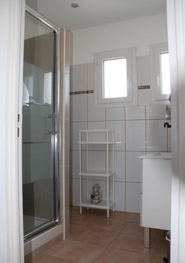 Agreable Maison De Ville Eyragues ภายนอก รูปภาพ