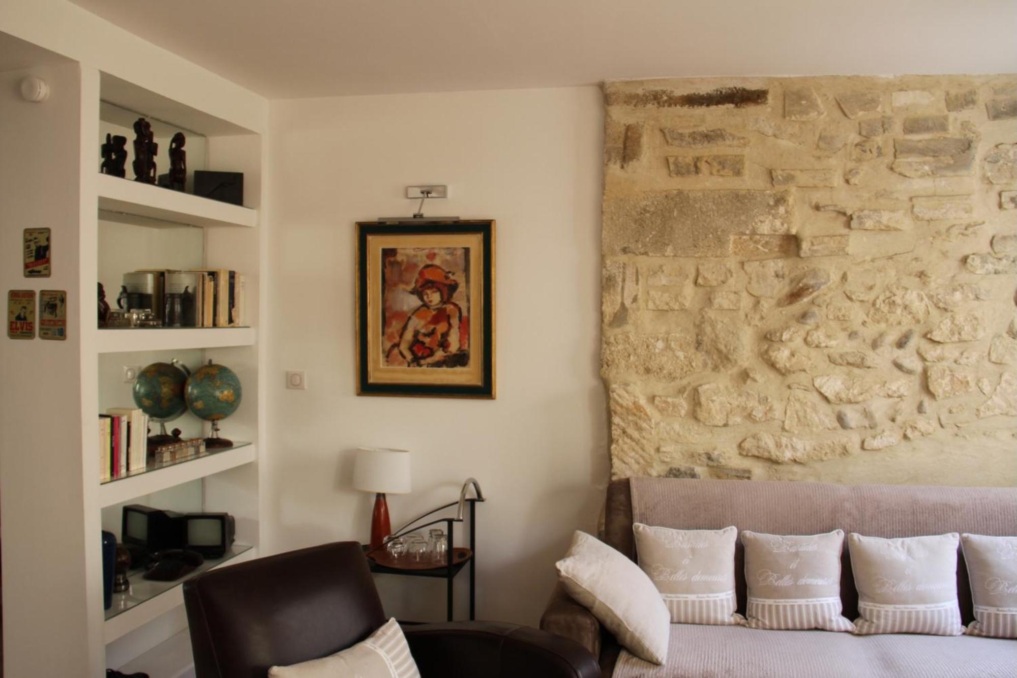Agreable Maison De Ville Eyragues ภายนอก รูปภาพ