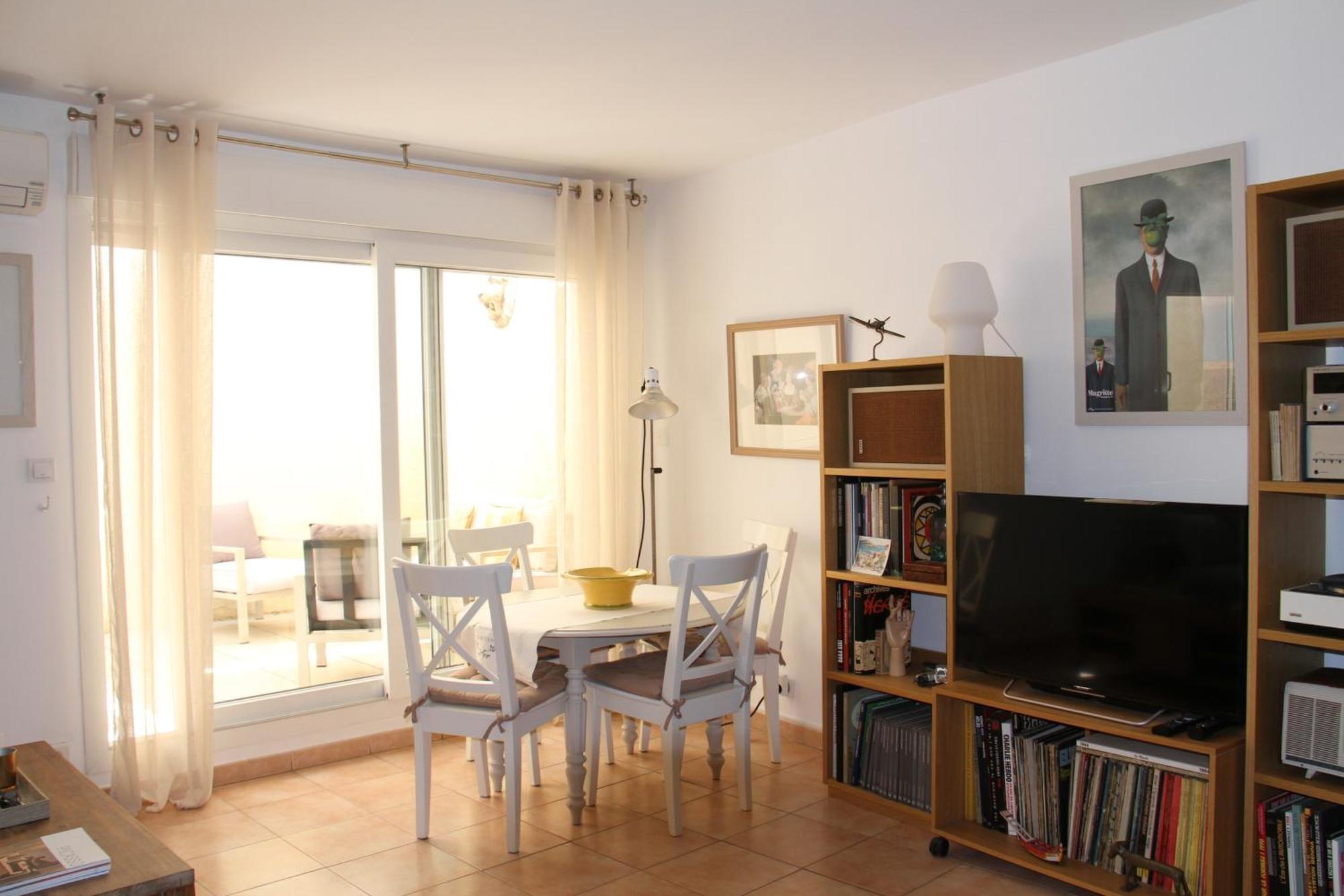 Agreable Maison De Ville Eyragues ภายนอก รูปภาพ